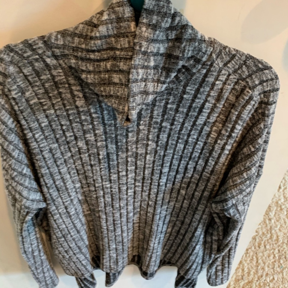 women’s american eagle turtleneck sweater